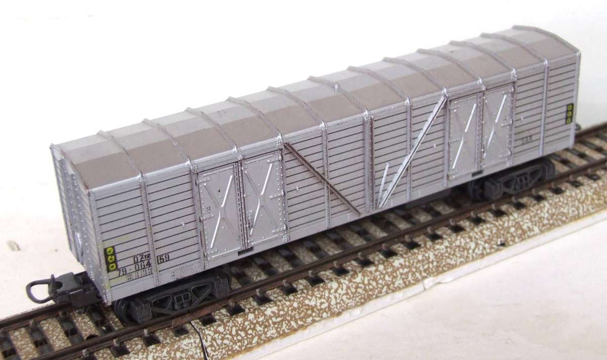LIMA HO: SAR Silver OZ Wagon in Good Un-Boxed, Used Condition (Italy)