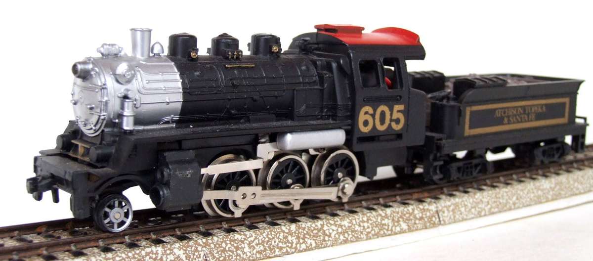 MODEL POWER HO:  SF 2-6-0 Locomotive with Water Tender in Good, Un-boxed and Used Condition.