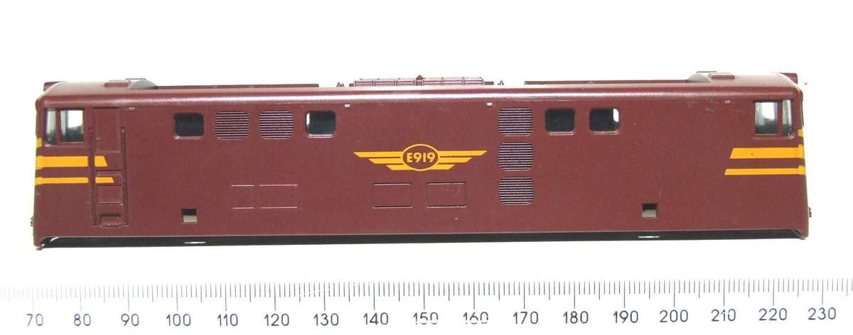 LIMA HO:  SAR ` Trans Karoo` E5 Locomotive Body in Very Good condition for Parts or Repair.(Italy)