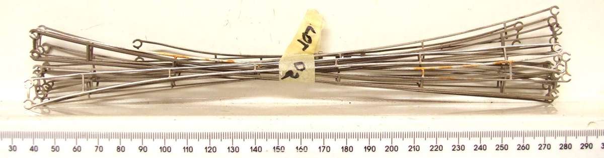 MARKLIN HO:  On Auction are these 12pc Overhead Centenary Wires in Good Used Condition.(GR)