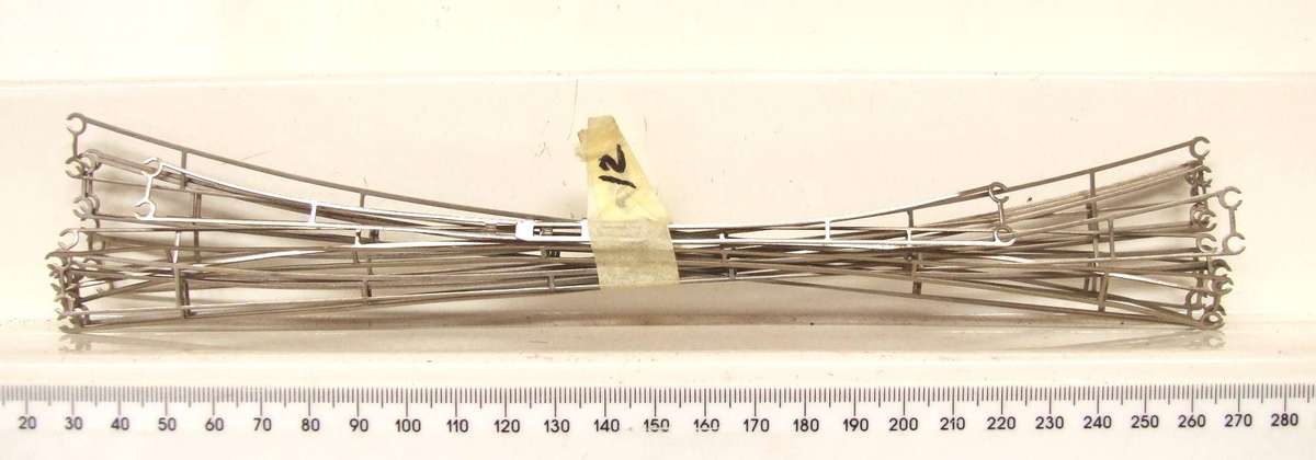 MARKLIN HO:  On Auction are these 12pc Overhead Centenary Wires in Good Used Condition.(GR)