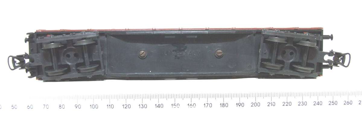 LIMA HO: Long Freight Wagon with Concrete Pipe Load in Fair Un-boxed, Used condition (Italy)