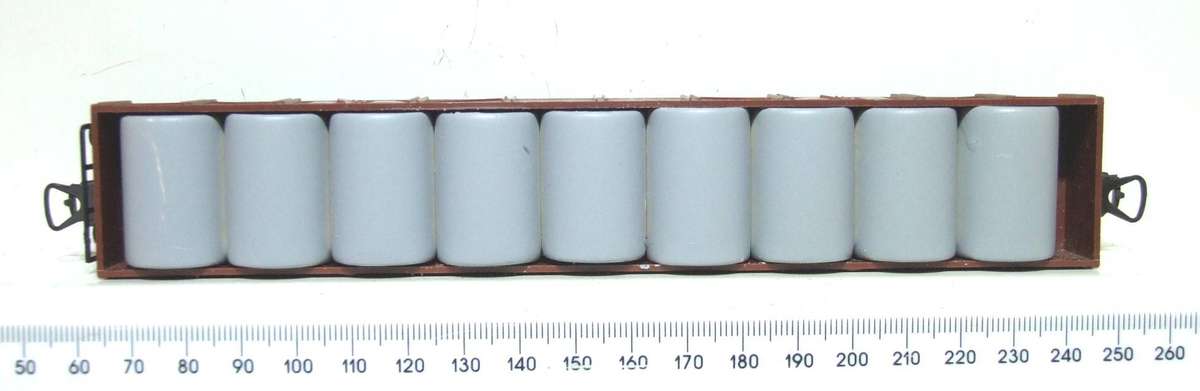 LIMA HO: Long Freight Wagon with Concrete Pipe Load in Fair Un-boxed, Used condition (Italy)