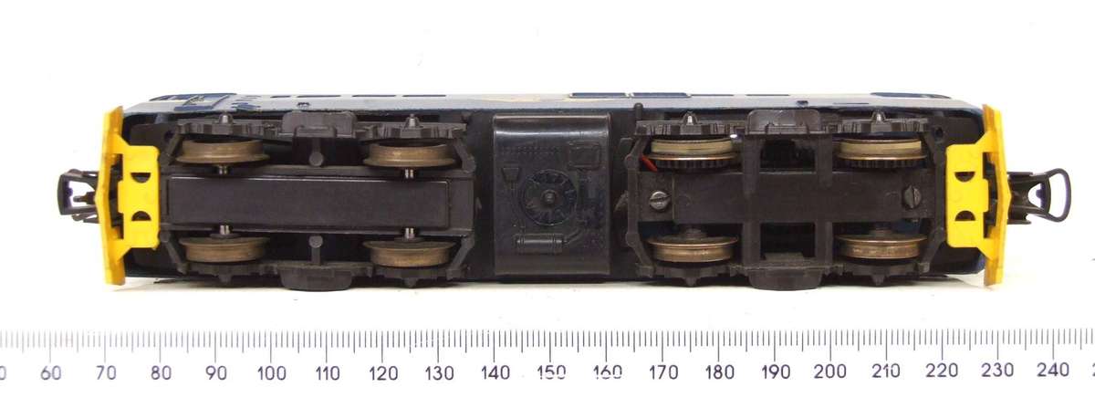 LIMA HO:  SAR ` Blue Train` E6 (Life-Like body) Locomotive in Fair condition.(Italy)