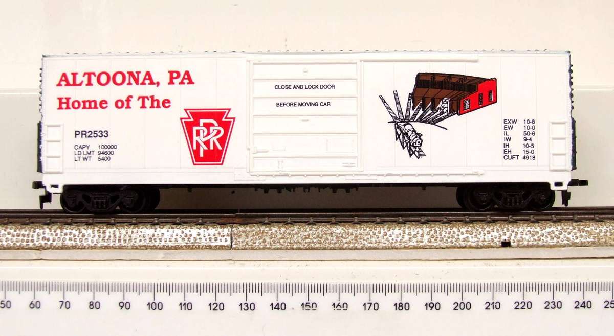 BEVEBEL Corp HO: 50' EVANS ALTOONA Box Car in Like New Boxed Condition