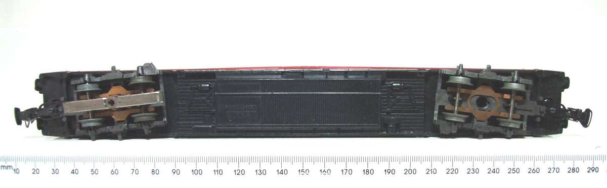 MARKLIN HO: Vintage `DB` 1st Class Observation Passenger Coach in Fair un-boxed condition (Germany)