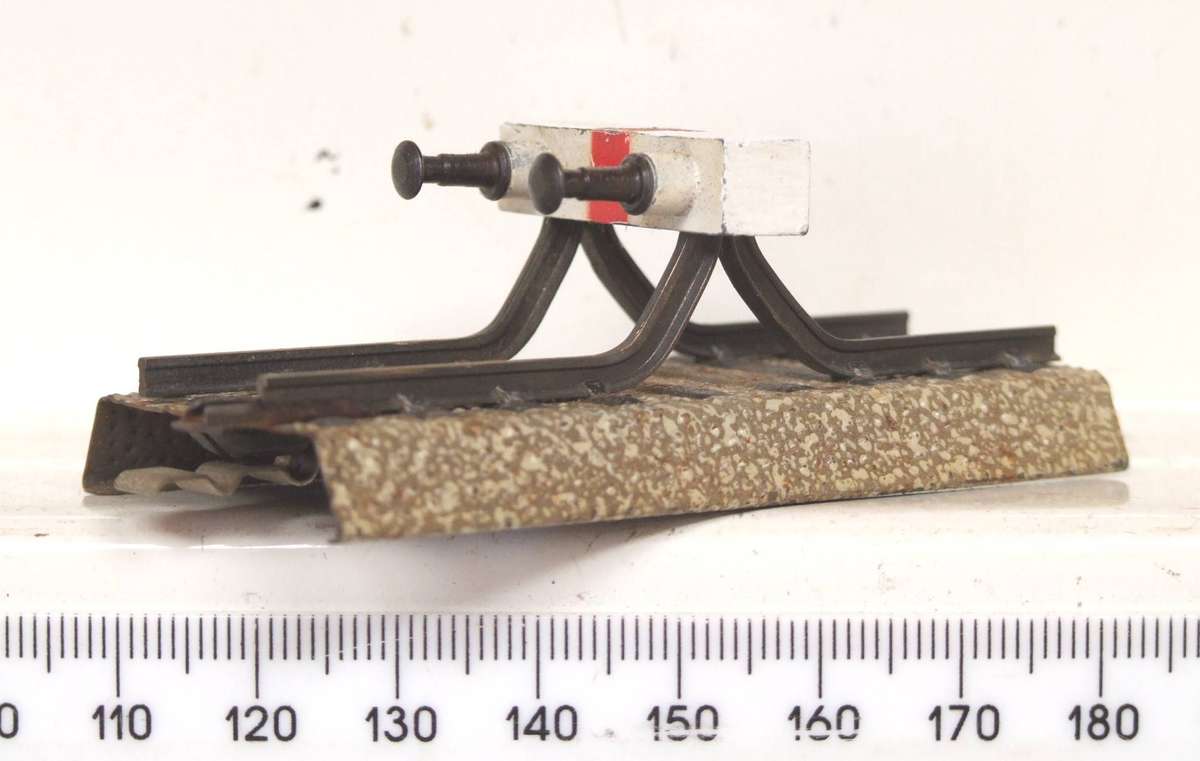 MARKLIN HO:  Vintage M-Track Railway Buffer Stop in Good Un-Boxed Condition (GR)