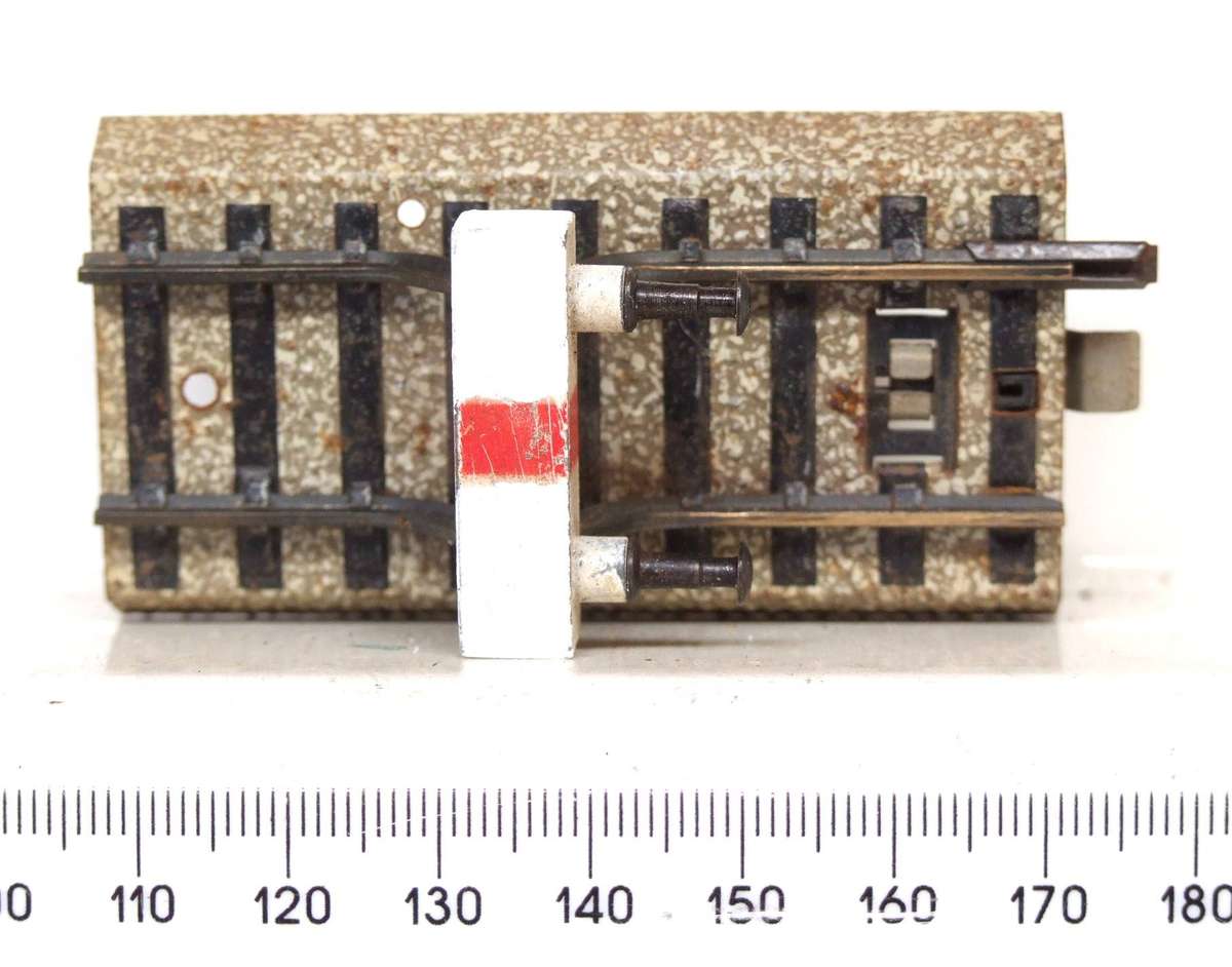 MARKLIN HO:  Vintage M-Track Railway Buffer Stop in Good Un-Boxed Condition (GR)