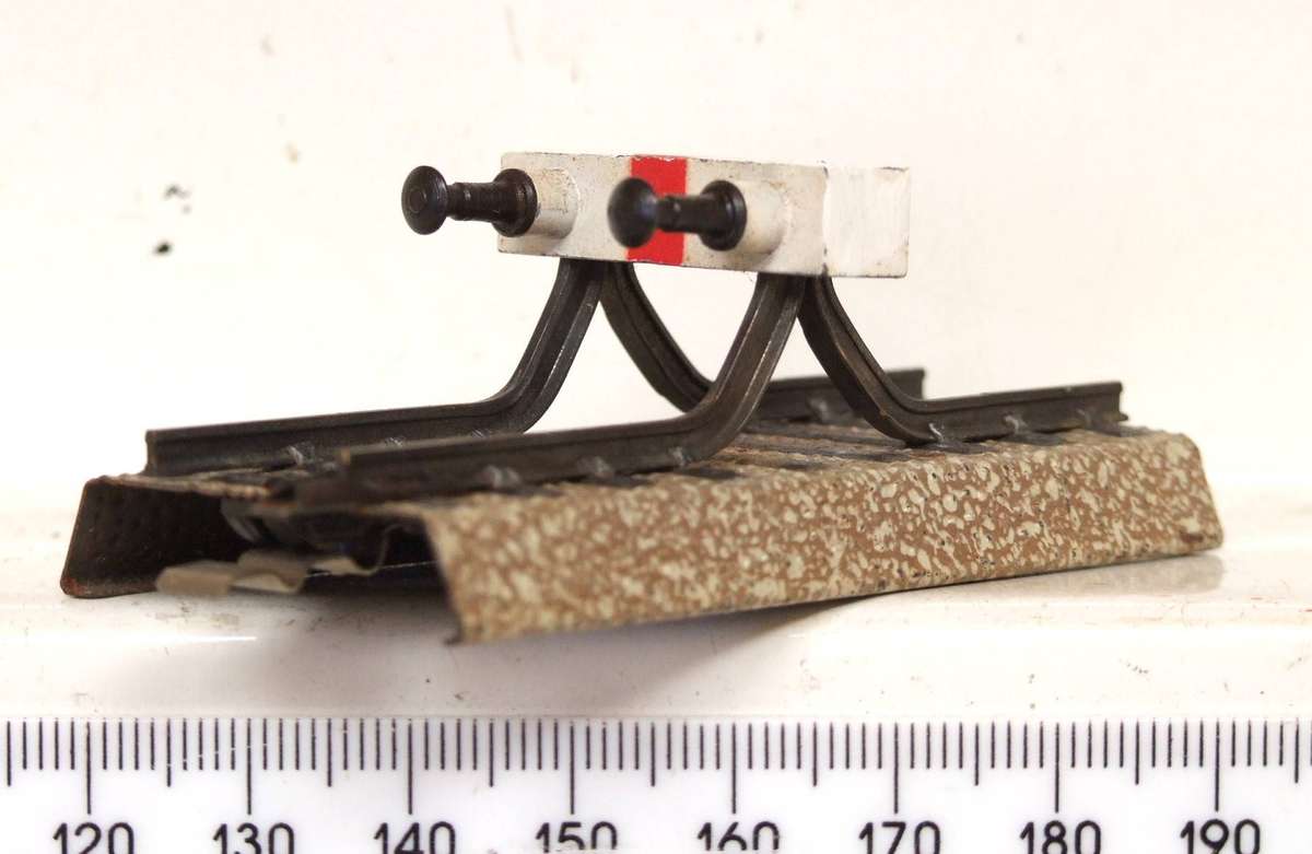 MARKLIN HO:  Vintage M-Track Railway Buffer Stop in Good Un-Boxed Condition (GR)