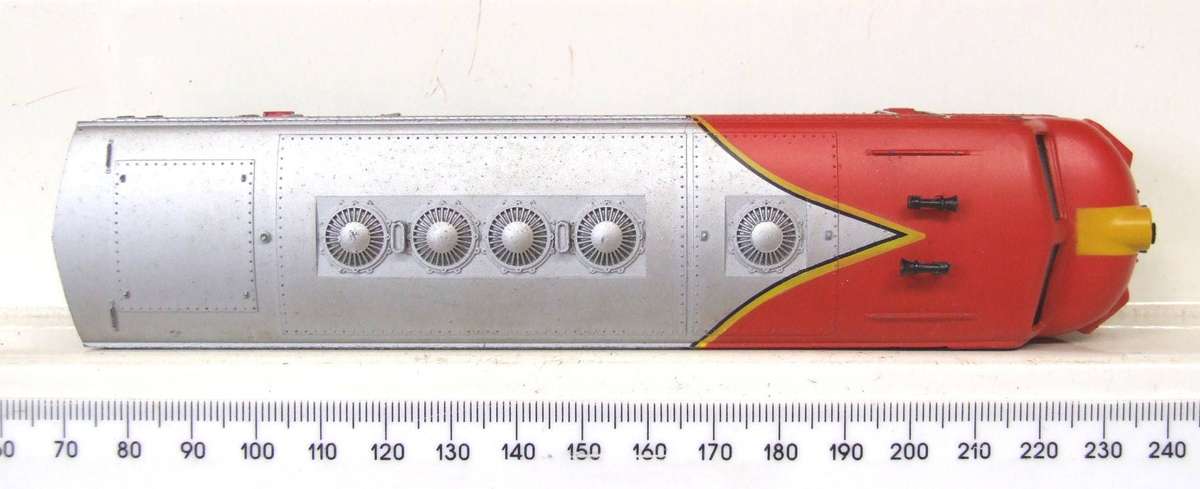 MARKLIN HO: Vintage"Santa Fe" EMD F7-A  DUMMY Diesel Locomotive in Good Boxed condition (Germany)