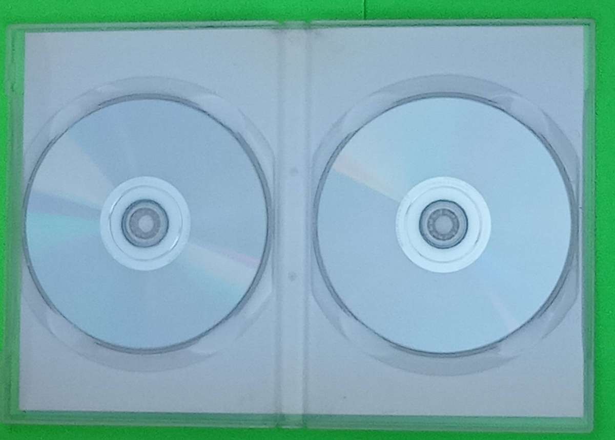 DVD- 007 On Her Majesty's Secret Service-Ultimate Edition 2 Disc DVD Set.