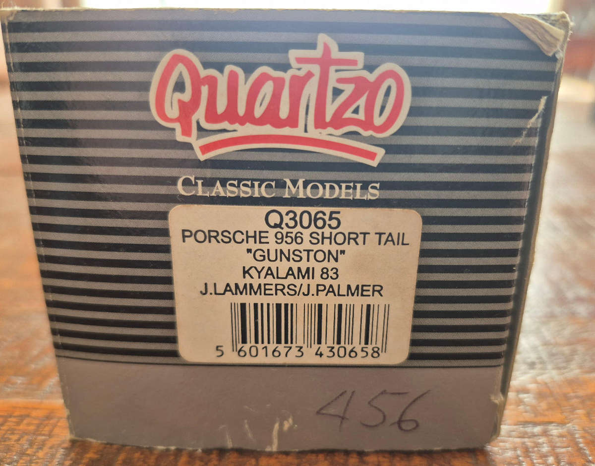 Quartzo Porshe 956 Short tail