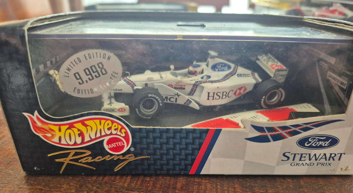 Hot wheels set of 3 racing models