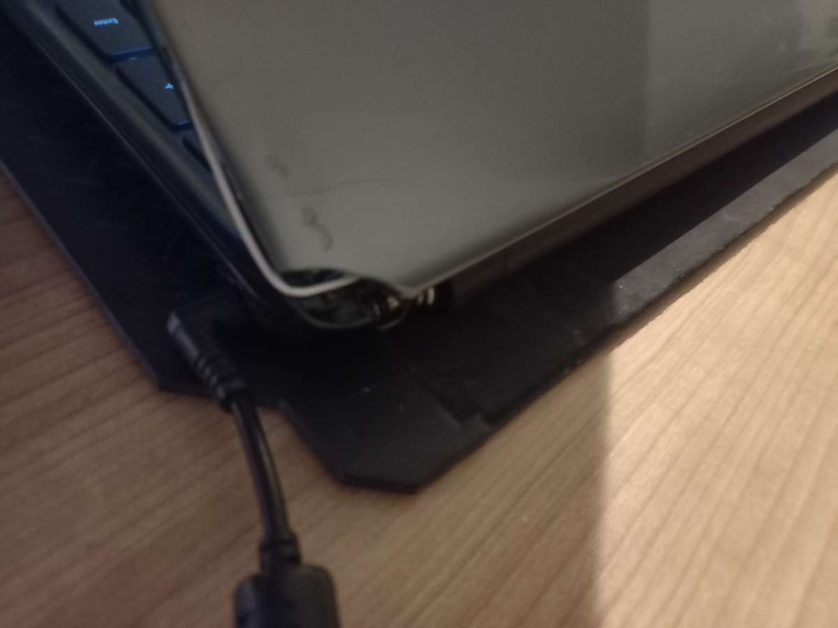 BARGAIN!! Acer Aspire V5-561G i7 8Gb laptop