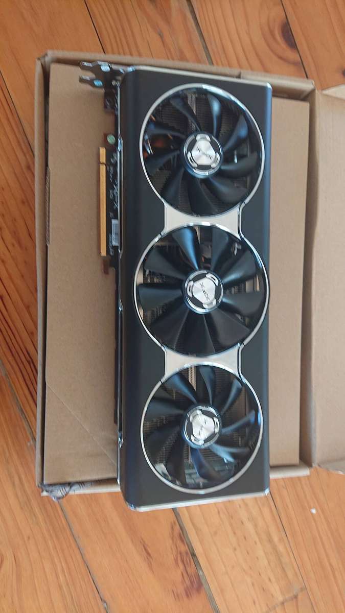Broken XFX THICC AMD Radeon 5700XT 8GB PCIE 4.0
