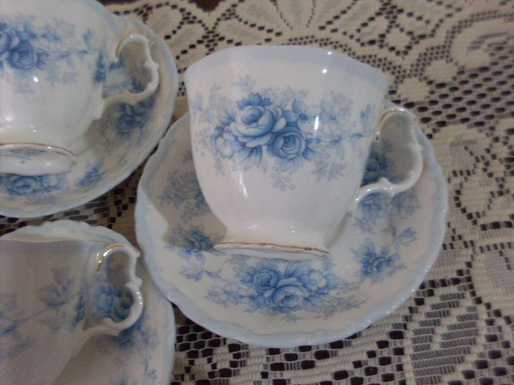 RARE ROYAL ALBERT TIFFANY DESIGN ...3 DUOS AND 1 SMALL CUP DUO...
