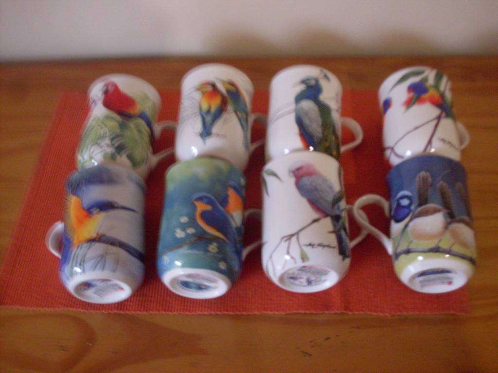 8 MAXWELL & WILLIAMS BIRD PICTURE COFFEE CUPS