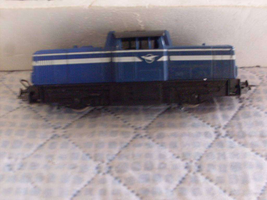 BOXED LIMA TRAIN SET S.A.R. CALEDON BLUE TRAIN PASSENGER COACH + DIESEL ETC..PLEASE SEE DESCRIPTION