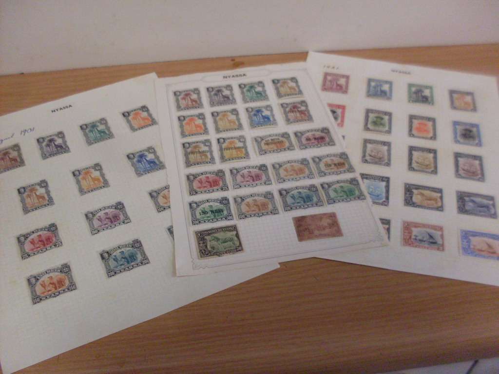 A COLLECTION OF NYASSA 1901/1921...CENTAVOS/REIS/SOME OVERPRINTS/MINT