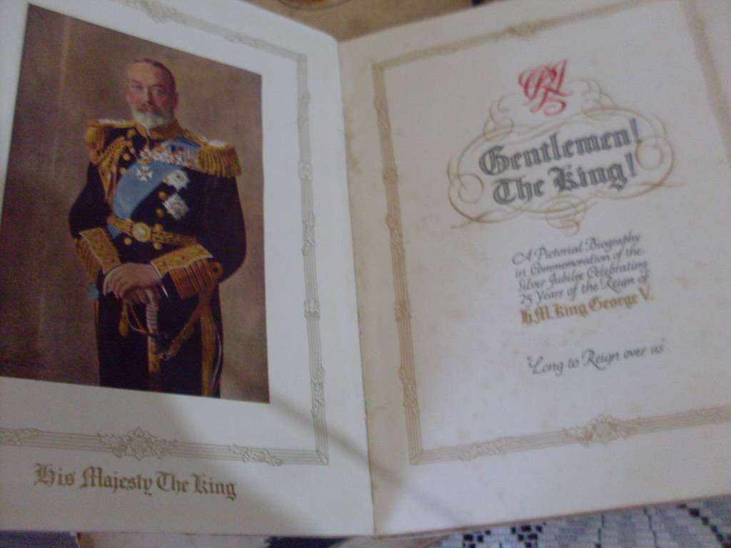 A COLLECTION OF 7 X CIGARETTE CARDS BOOKS...SEE PICS FOR DETAIL