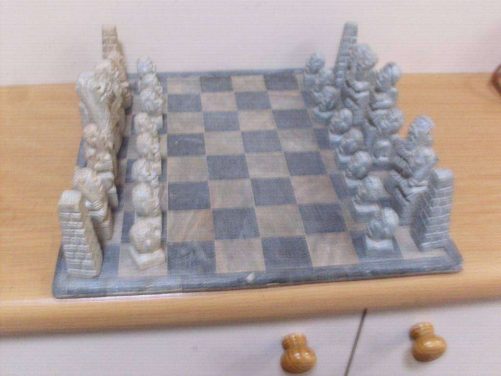 STUNNING SOAPSTONE CARVED AFRICAN HEADS AND CHESS BOARD COMPLETE