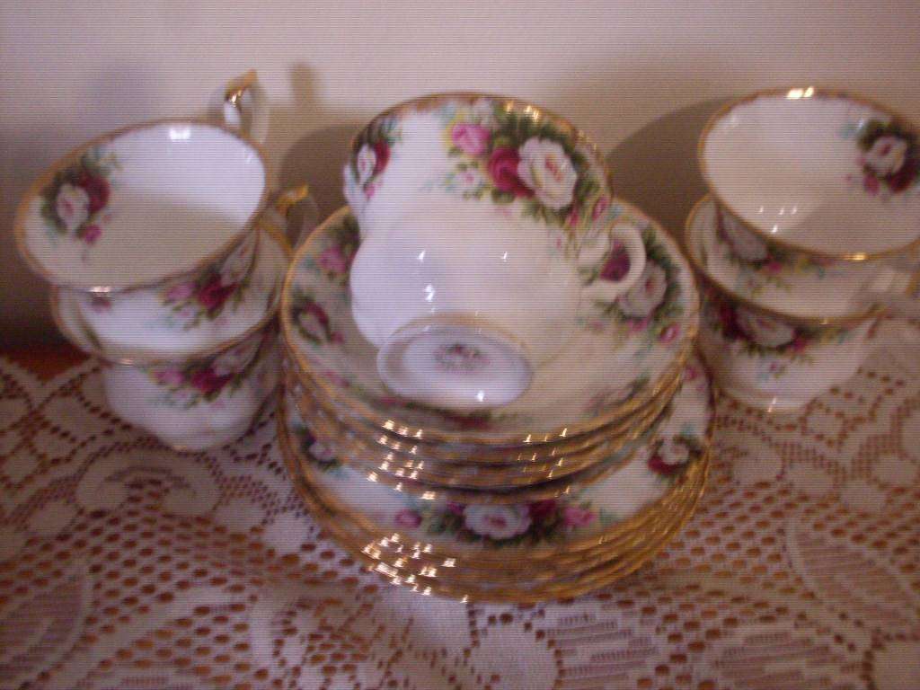 ROYAL ALBERT.... 5 TRIOS...CELEBRATION DESIGN