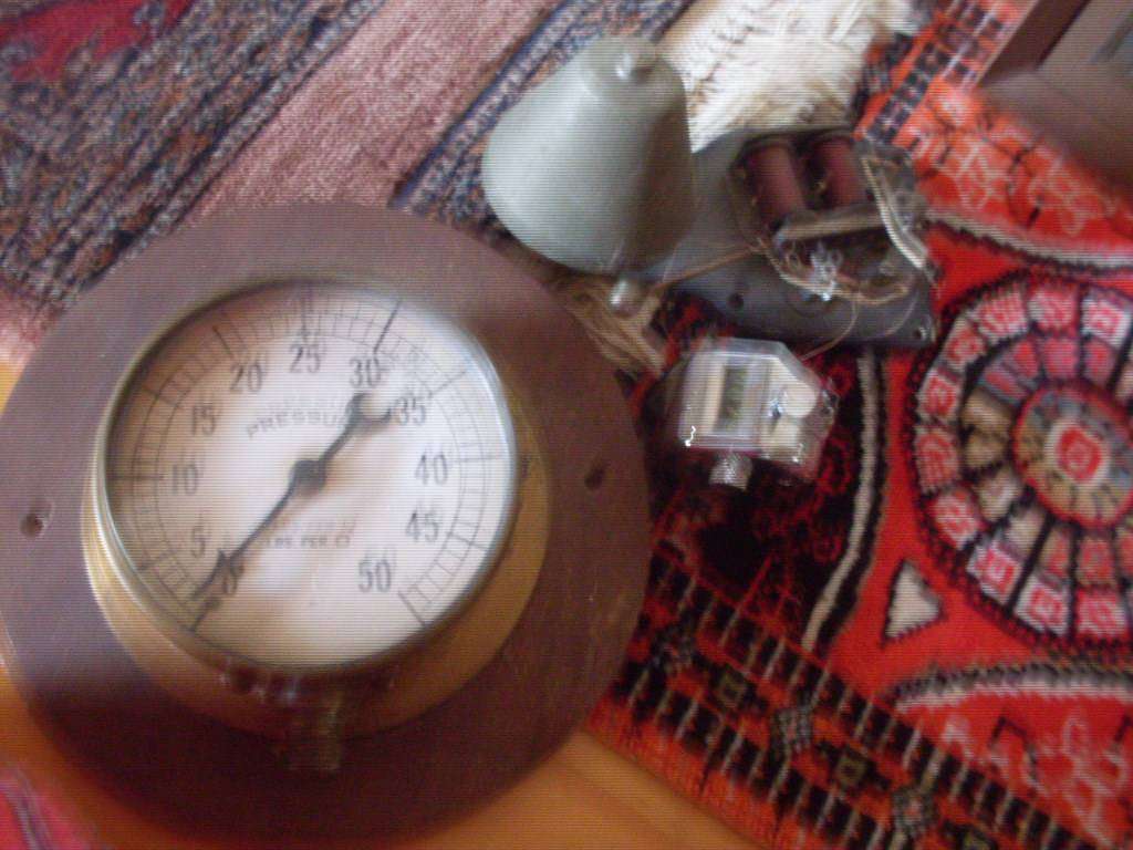 ALL SORTS OF COLLECTABLES FOR 1 BID
