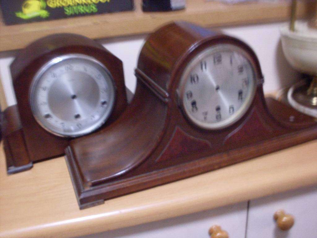 2 X VINTAGE EMPTY MANTLE CLOCK BOXES WITH FRONT GLASS FOR SPARES