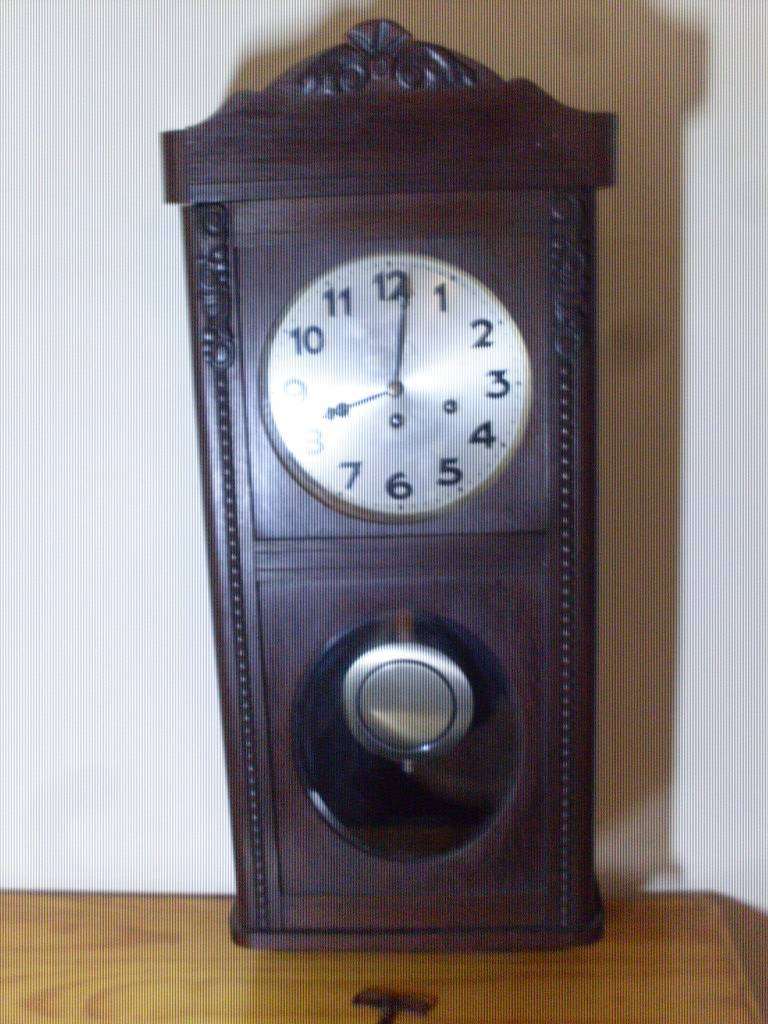 LOVELY VINTAGE JUNGHANS WALL CLOCK
