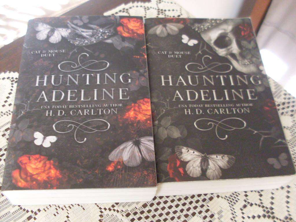 2 X DUETS HUNTING ADELINE BY H.D.CARLTON...SEE 4 STORIES IN DESCRIPTION/FANTASY HORROR