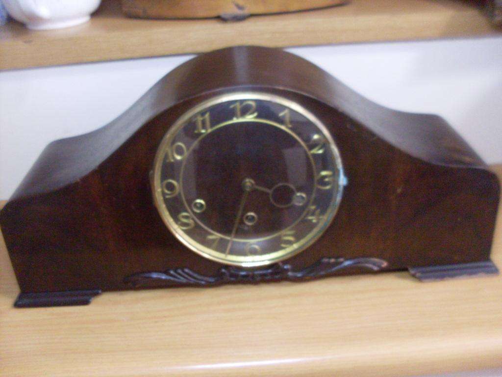 RARE....LARGE .VINTAGE KARL LAUFFER GERMAN WOODEN WESTMINSTER CHIME MANTLE CLOCK...WORKING