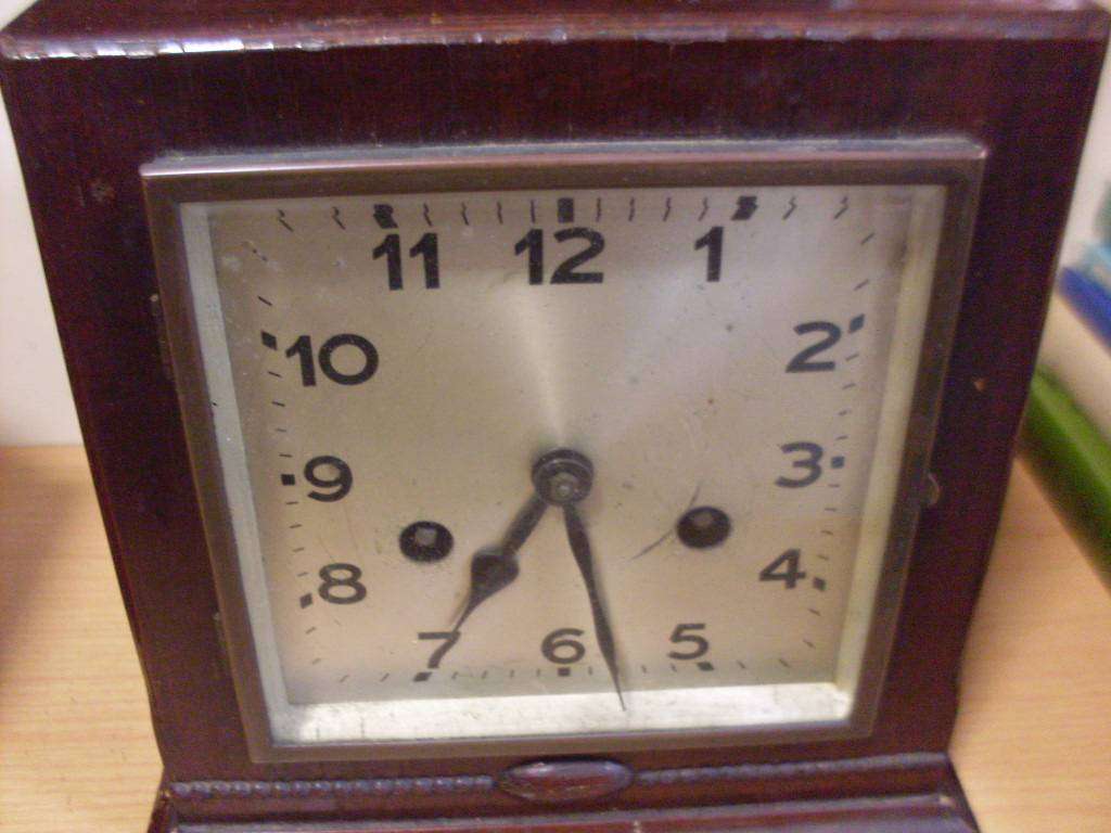 VINTAGE SQUARE MANTLE CLOCK...FOR SPARES REPAIRS OR RESTORATION