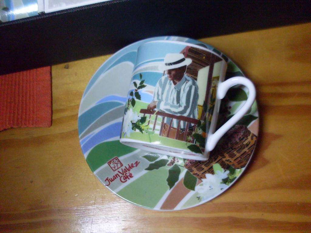 BOXED JUAN VALDEZ CAFE EXPRESSO CUPS/SAUCERS...SET OF 4