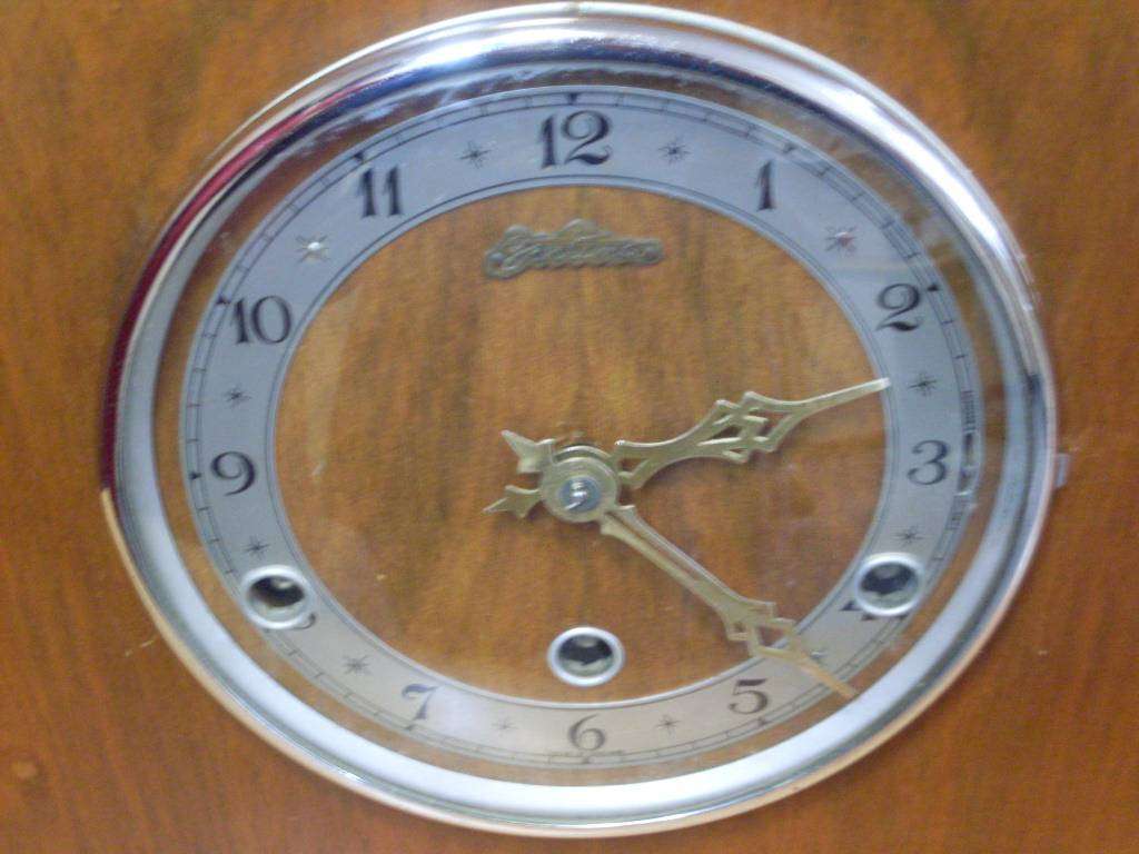 VINTAGE MANTLE CLOCK..BENTIMA CLOCK CO (LONDON ) CIRCA 1930'S..WESTMINSTER CHIME..SEE DESCRIPTION