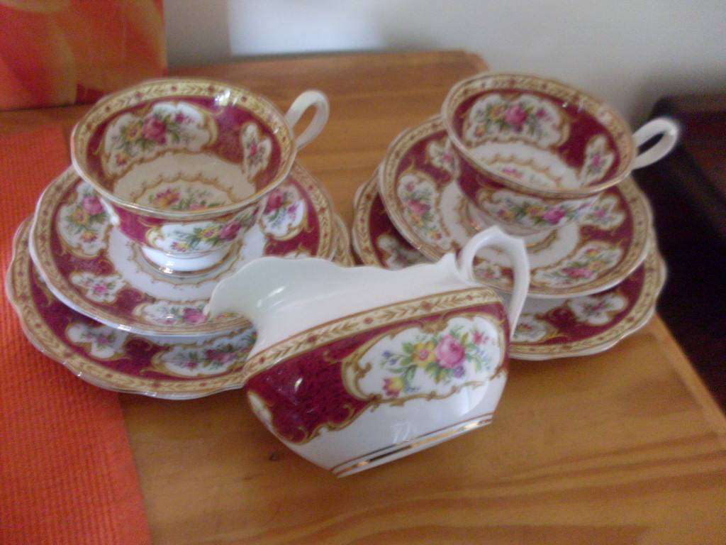 ROYAL ALBERT LADY HAMILTON PATTERN 2 TRIOS + MILKJUG...SPARE CUP AND 2 SIDEPLATES