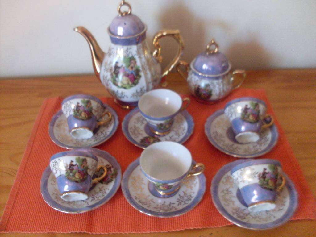 PRETTY TEASET /PURPLE/BLUE /GOLD/ GILDED SMALL CUPS SET...16 PIECES