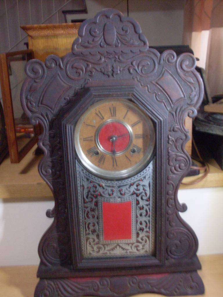 ANSONIA USA GINGERBREAD MANTLE CLOCK...SEE DESCRIPTION