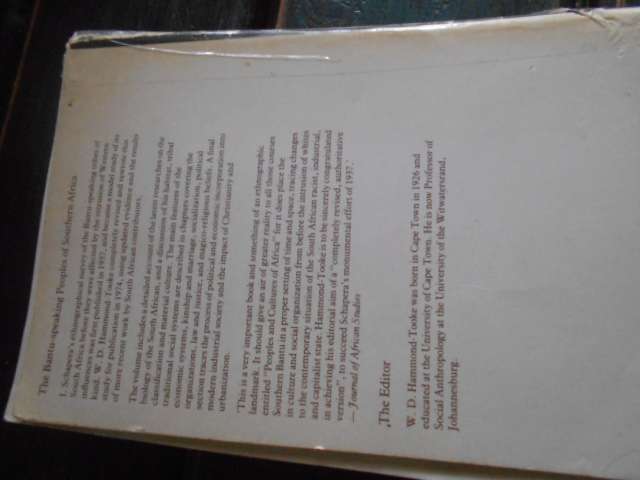 The Bantu-speaking Peoples of  Southern Africa- Hammond Tooke illlus softback Routledge