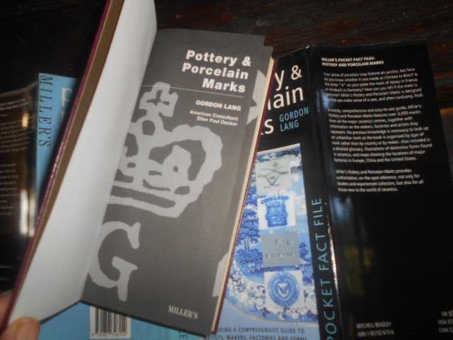 GORDON LANG - POTTERY & PORCELAIN MARKS - Millers  illus marks guide