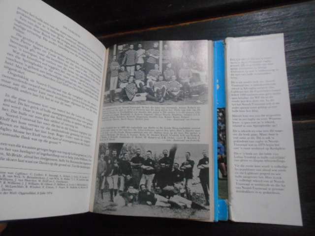 DIE LIGBLOUES -  Johan Volschenk - Tri-uitgewers  1977 1ste ed.