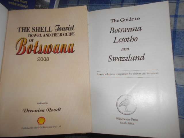 2 BOTSWANA GUIDE BOOKS  1. Winchester Press guide book and 2 Shell Tourist & field guide