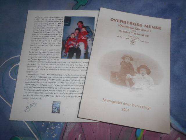2 Overberg boekies  D & E Steyl - Die Blou Veer - Hartland  & Overbergse mense Hawston skool 2004