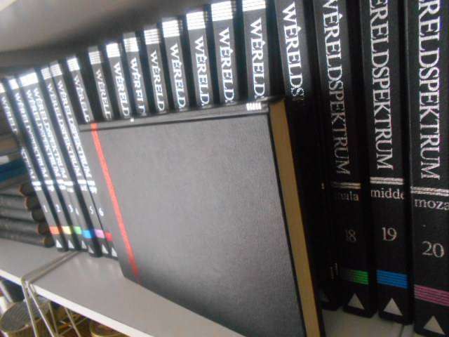 Wereldspektrum encyclopedia full set 1-30 1982 - ENSIKLOPEDIE AFRIKANA