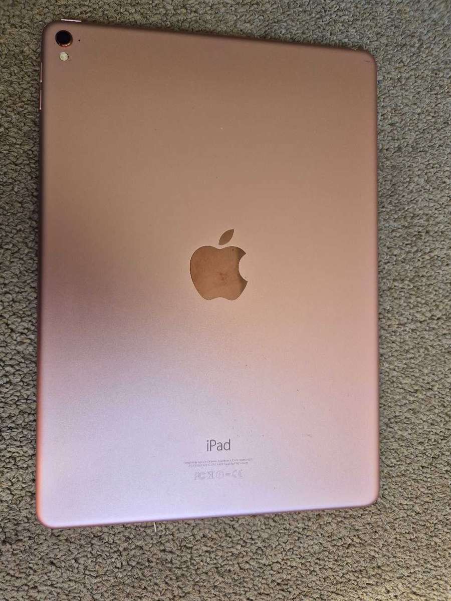 Apple Ipad Pro 9.7" 2017 Rose Gold  WiFi only