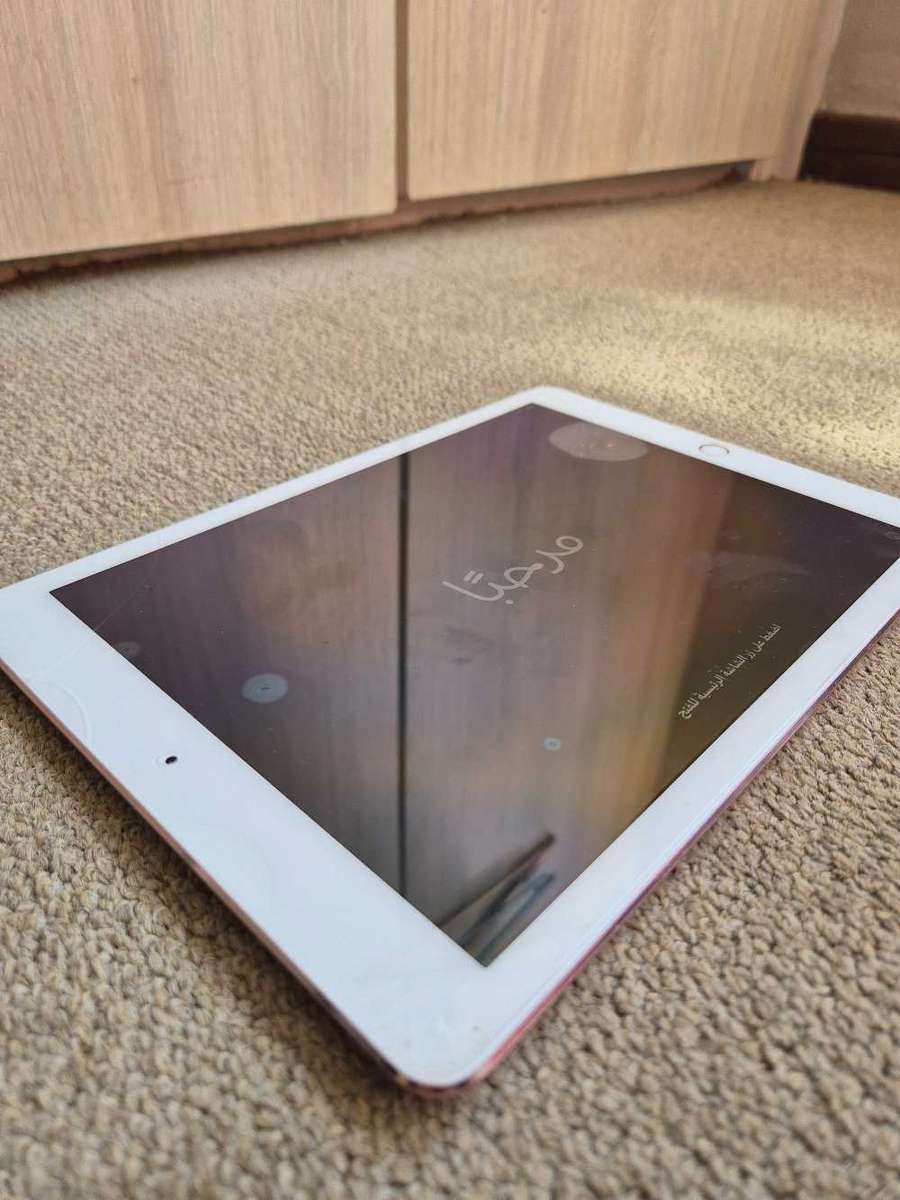 Apple Ipad Pro 9.7" 2017 Rose Gold  WiFi only