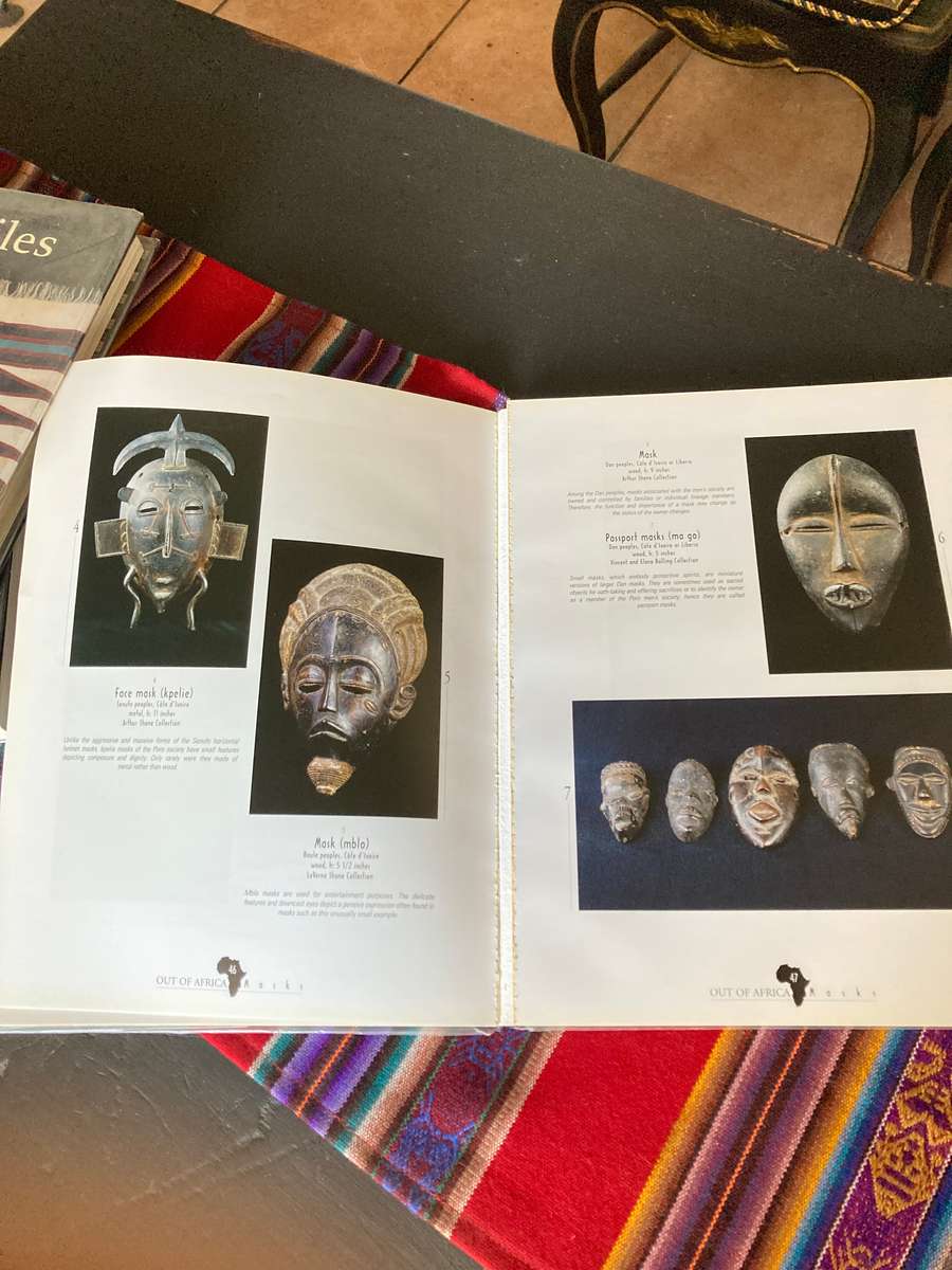 4 X LARGE BOOKS ON AFRICAN ART