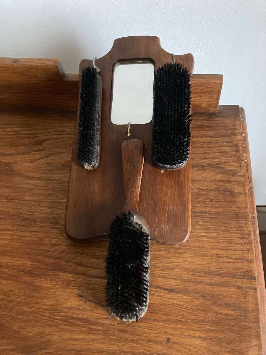 EDWARDIAN BUTLERS VALET SET