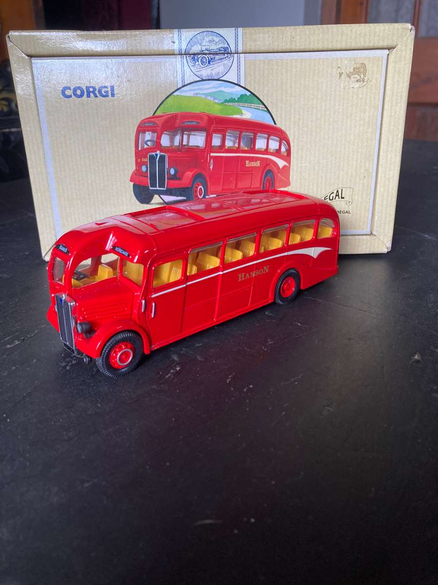 AEC REGAL COACH BY CORGI 1:50 SCALE