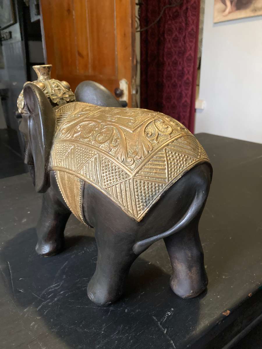 LARGE CERAMIC INDIAN ELEPHANT