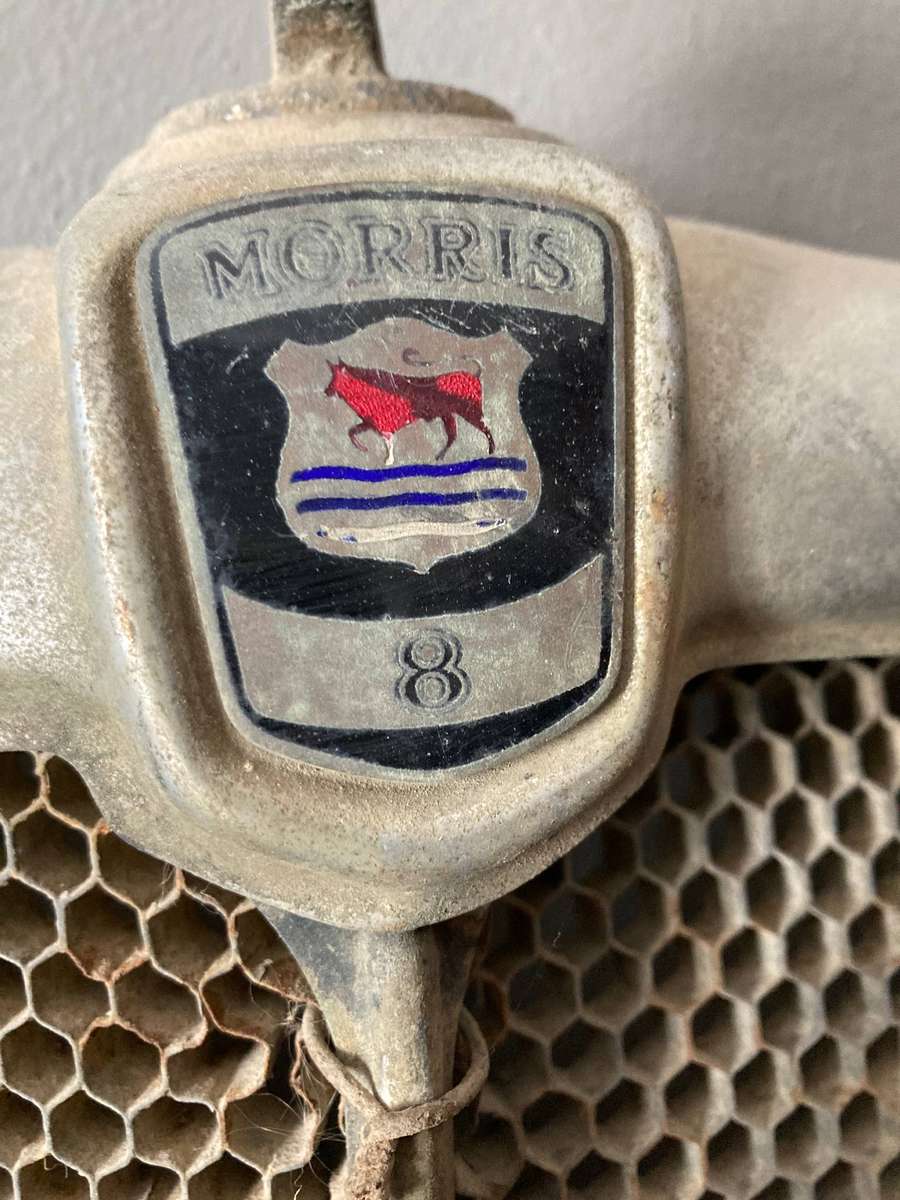 MORRIS 8 GRILL FOR DECOR